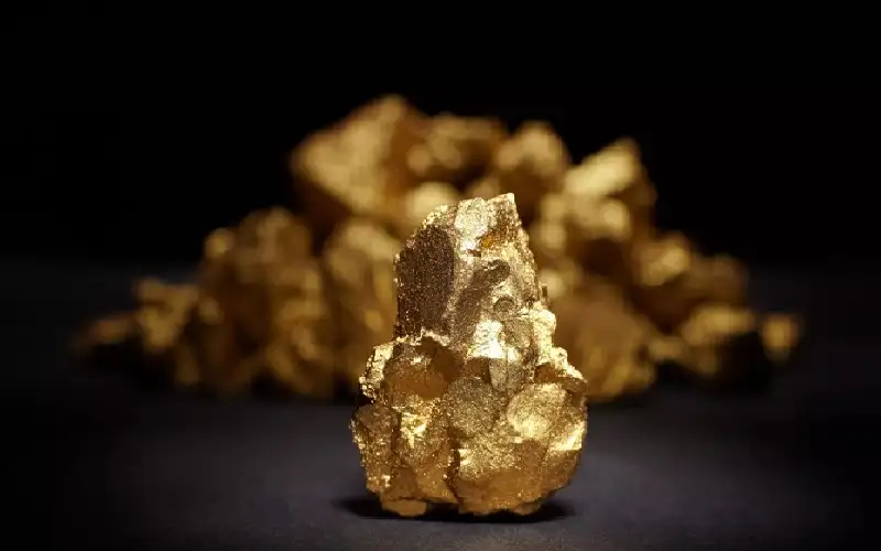 الذهب يحقق ارتفاعا تاريخيا وسط تصعيد