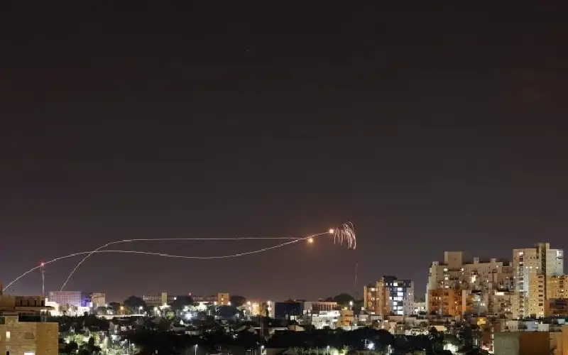 الجيش الإسرائيلي: اعتراض صاروخ أطلق من