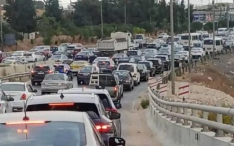السير تكشف سبب الازدحام المروري ما