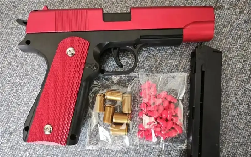 ليبيا.. مسدسات الخرز تتسبب بإصابة عشرات