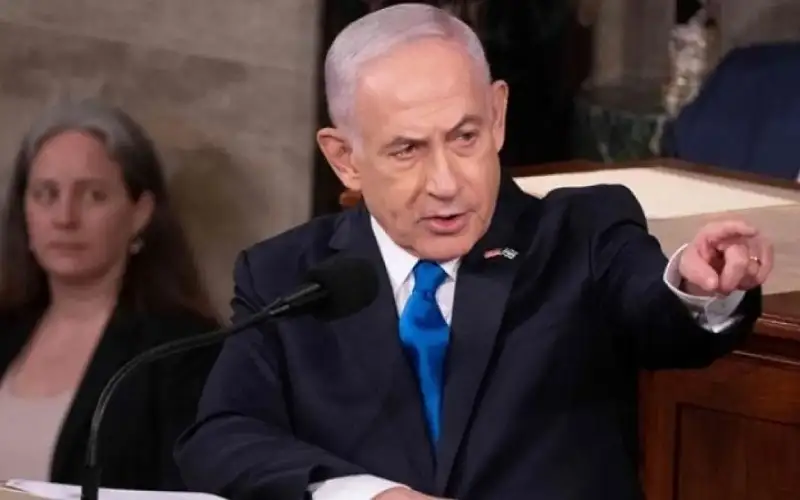 نتنياهو: نعمل الآن على تقطيع أوصال
