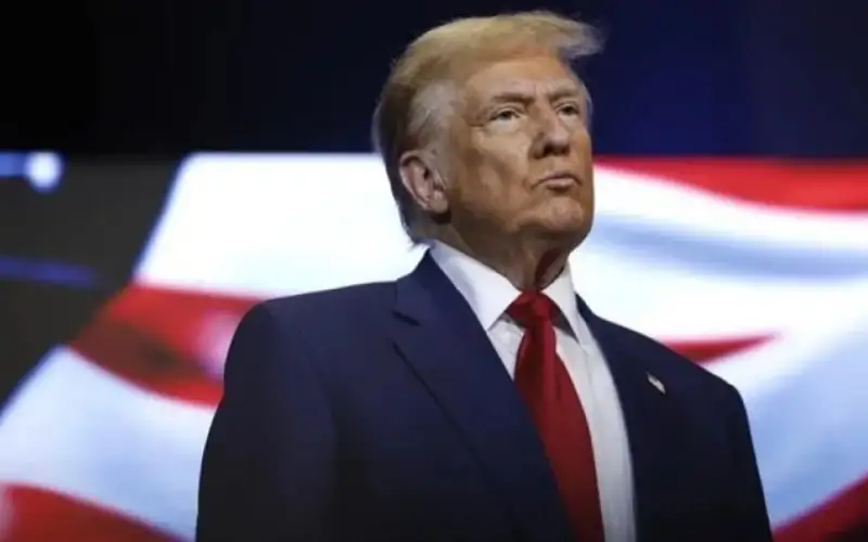 ترامب يفرض رسوما جمركية على الأردن