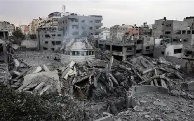غزة: الاحتلال ينسف مباني سكنية في