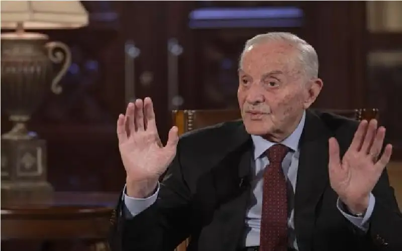 عبيدات يكشف كواليس استقالة حكومته وأحداث