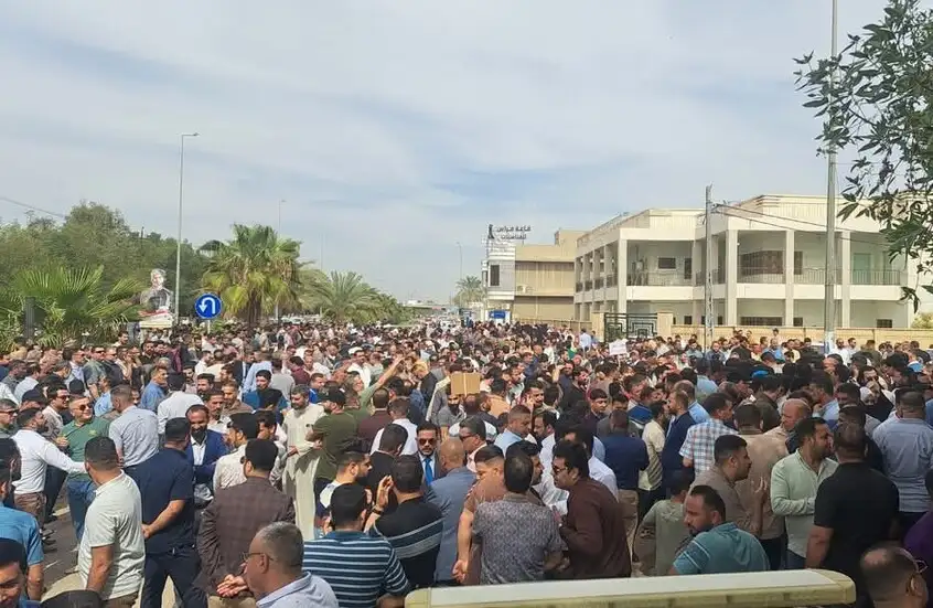 إضرابات تغلق آلاف المدارس في العراق