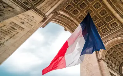 الإليزيه: الأردن ومصر شريكان في حل
