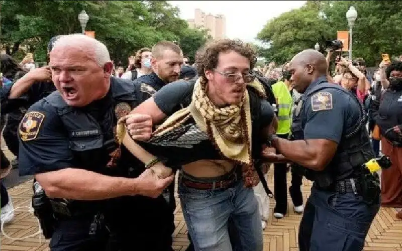 استمرار إلغاء تأشيرات طلاب متضامنين مع فلسطين بأميركا