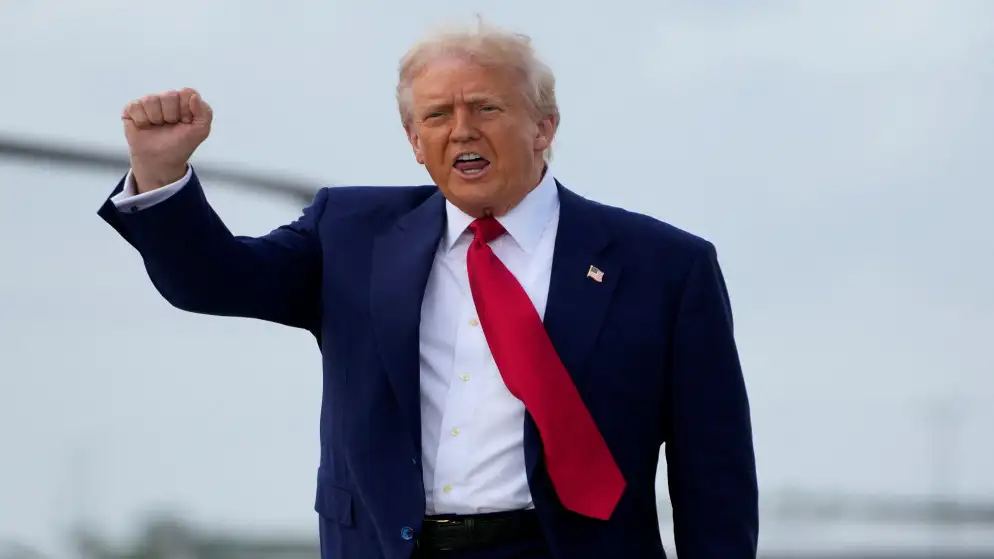 ترامب يعلق الرسوم الإضافية المتبادلة لتسعين