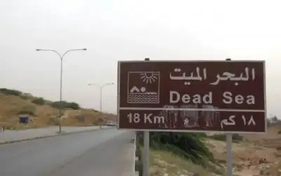 تنفيذ مشروع صيانة لإنارة طريق العدسية