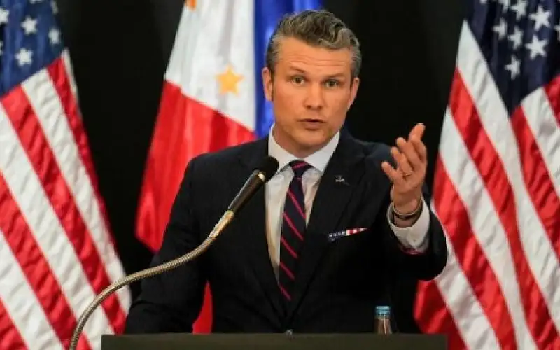 وزير الدفاع الأمريكي: الصين تشكل تهديدا