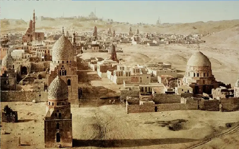 لا يموتن أحدكم إلا وهو يحسن الظن بربه