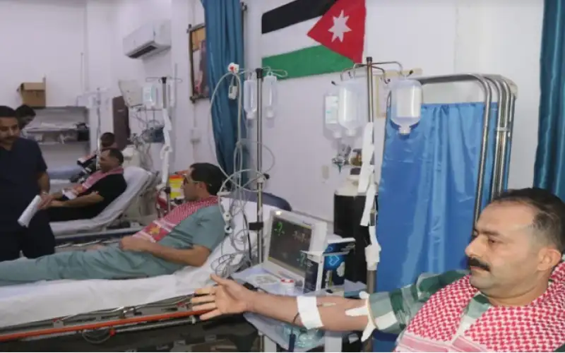 المستشفيان الميدانيان الأردنيان في نابلس وغزة ينظّمان حملتين للتبرع بالدم