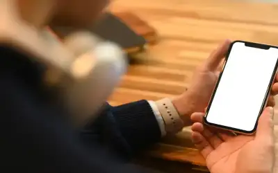 الأردن يستورد 306 آلاف جهاز خلوي