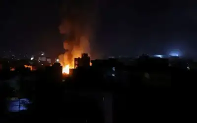 إعلام يمني: 3 غارات أميركية على