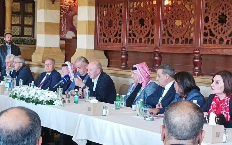 الفايز: الملك حريص على استمرار الأمن