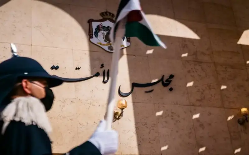 مجلس الأمة: المخططات الإرهابية الجبانة لن تكسر إرادة الأردنيين الحرة