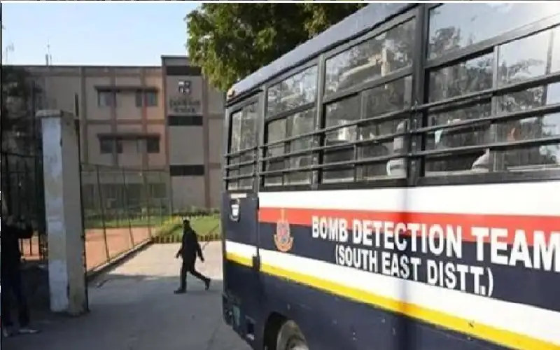 بريطانيا.. رسائل تهديد تثير الذعر في