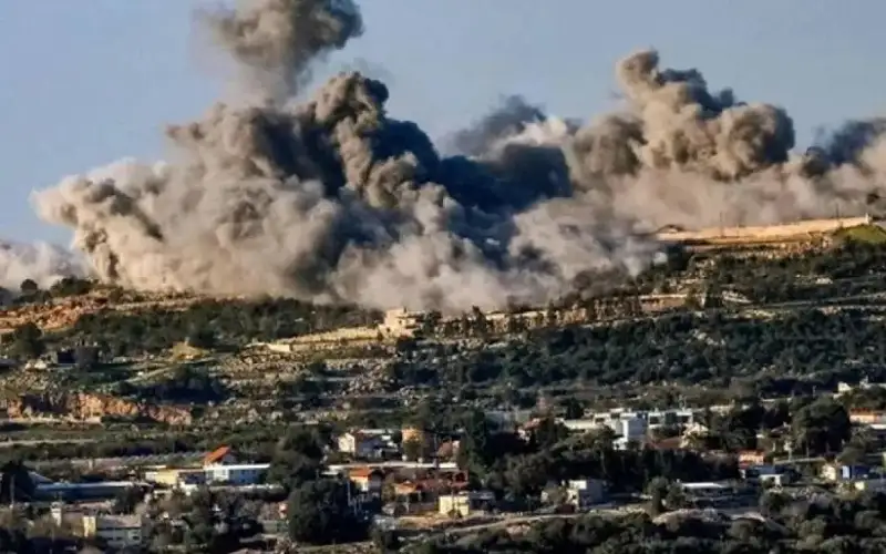 ثلاثة شهداء في غارتين إسرائيليتين على