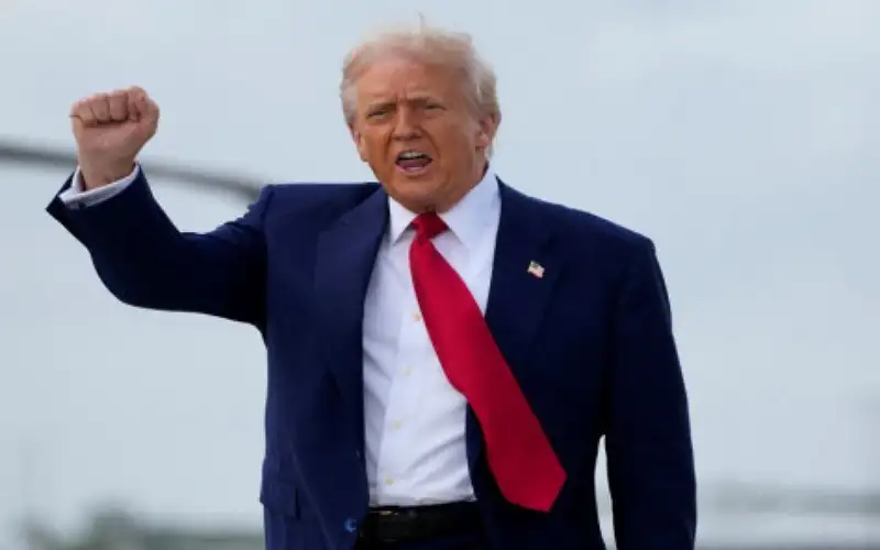 ترامب يتوقع إبرام اتفاق المعادن مع