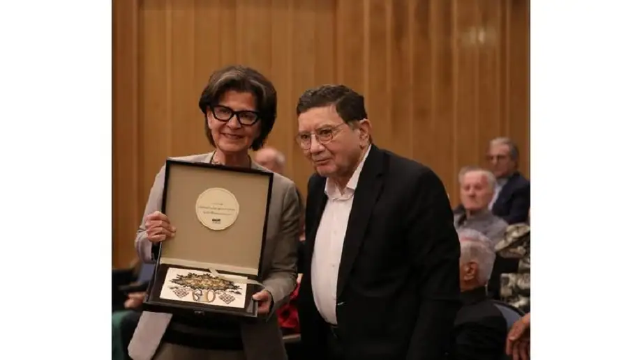 وزيرة السياحة تكرم الرفاعي بمناسبة يوم