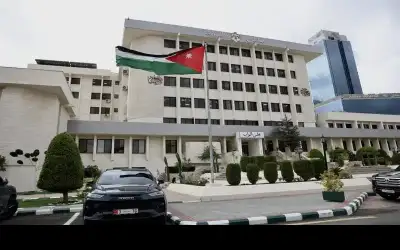 النقل النيابية تطلع على مشروع تطوير