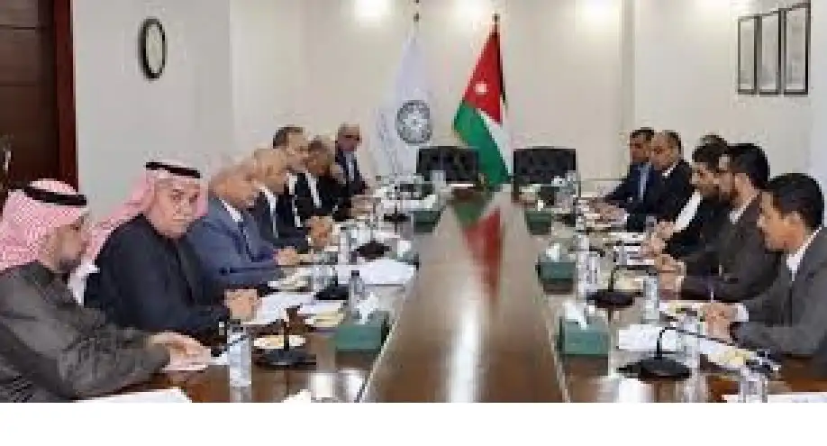 لقاء تشاوري بين تجارة الأردن وأمانة