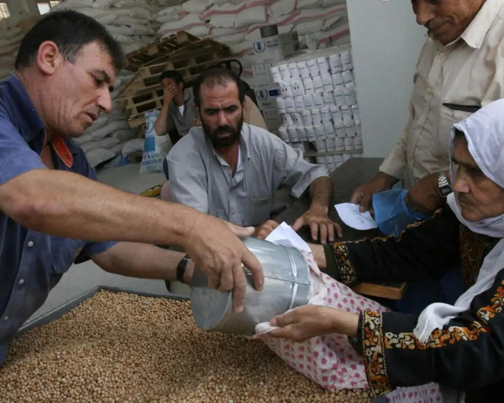 الأغذية العالمي يحذر من خطر النقص