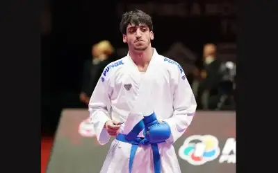 طالب عمان الأهلية الجعفري يفوز بفضية