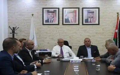 تسليم مياه اليرموك مستندات مالية بقيمة