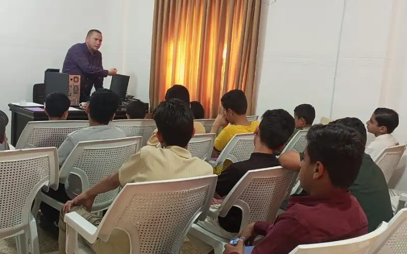 شباب وشابات وادي الكرك ينفذ نشاطا