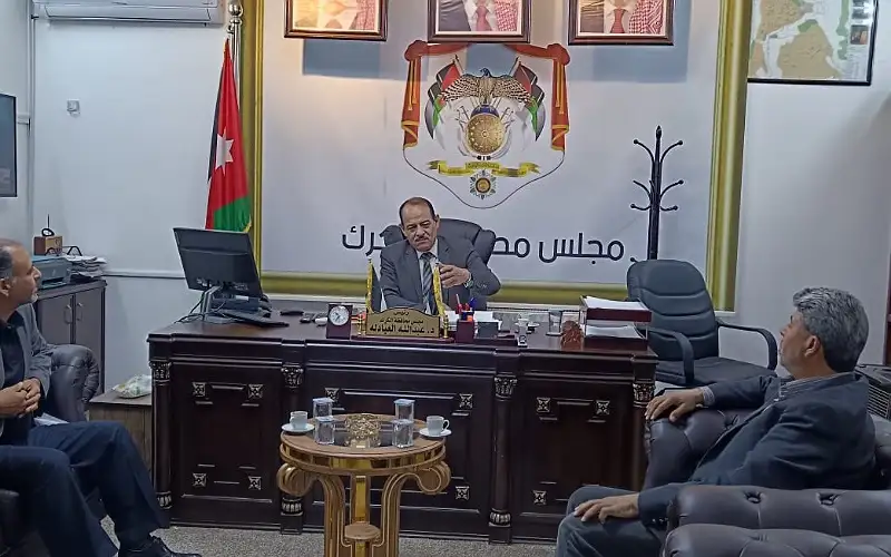 مديرية شباب الكرك ومجلس المحافظة يبحثان