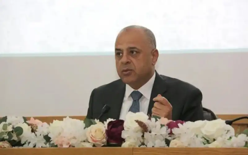 الحكومة : يجب توفير أسس النزاهة