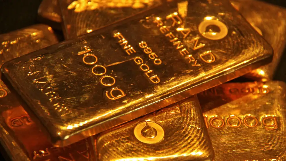 أسعار الذهب عالميا تستقر وسط آمال