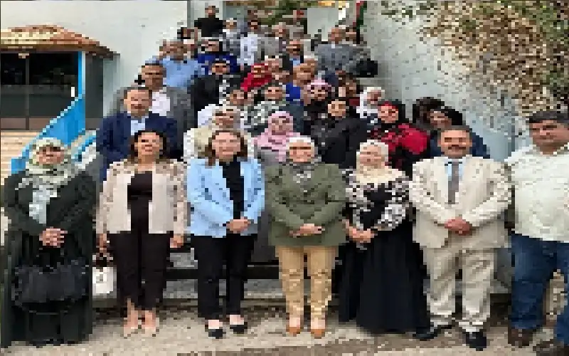 العلي تفتتح البازار الثالث لملتقى همم