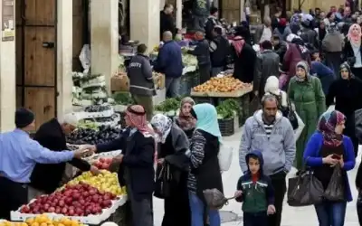 استطلاع: البطالة وتكاليف المعيشة والفقر ابرز