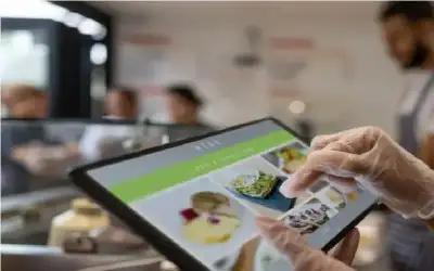 موظف مفصول ينتقم بتعديلات قاتلة في