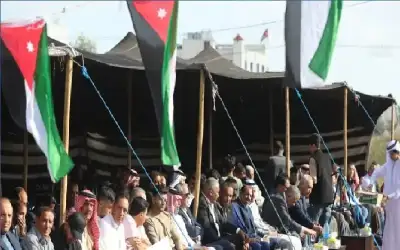 عشيرة العنيزات المهداوي تحتفل بيوم العلم