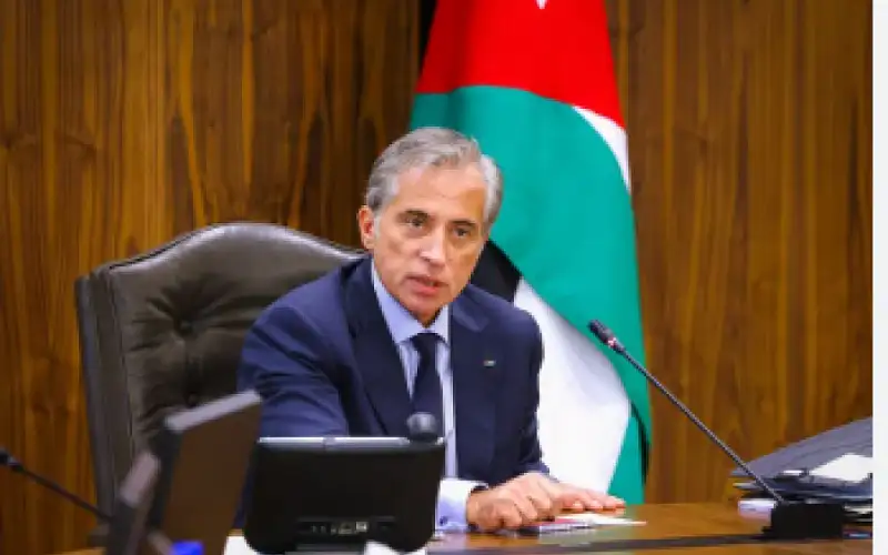 نظام معدل يجعل رئيس الوزراء رئيسا