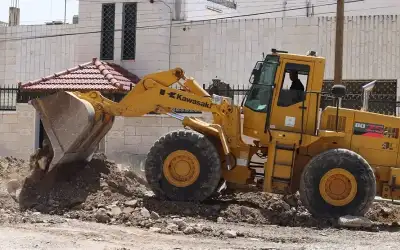 بلدية الوسطية تنفذ المرحلة الثانية من