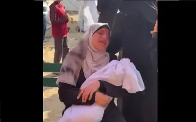 بطولة الريشة الطائرة في مركز شباب