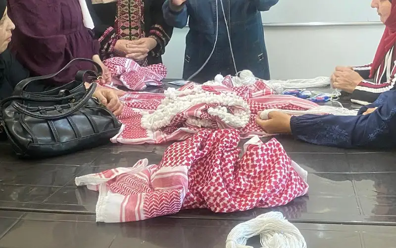 مركز شابات المزار الجنوبي ينفذ دورة