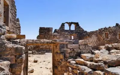 انخفاض عدد زوار المتاحف والأماكن الأثرية
