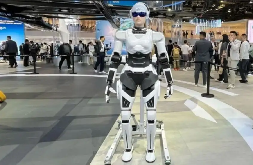 EXEED الصينية تكشف عن جيلها الجديد