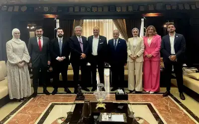 بالصور .. د.ماهرالحوراني يرعى افتتاح معرض