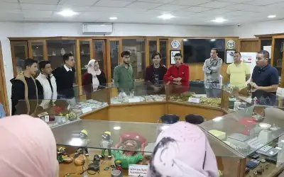 سيارة الجيب .. إما تدعني اصنع
