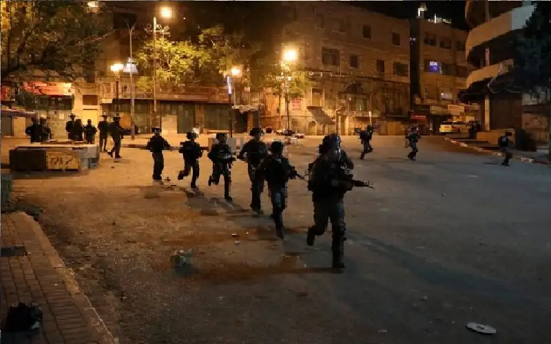حملة دهم واعتقالات في الضفة