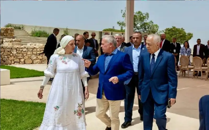 الملك يدشن المرحلة الثانية من الحديقة