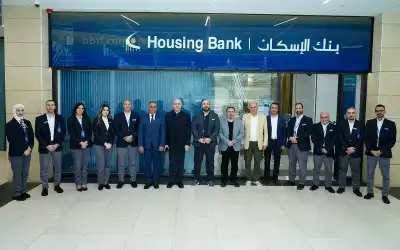 بنك الإسكان يفتتح فرع النافورة مول