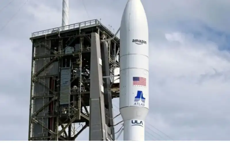 الحوثيون: استهدفنا حاملة طائرات أمريكية وأسقطنا