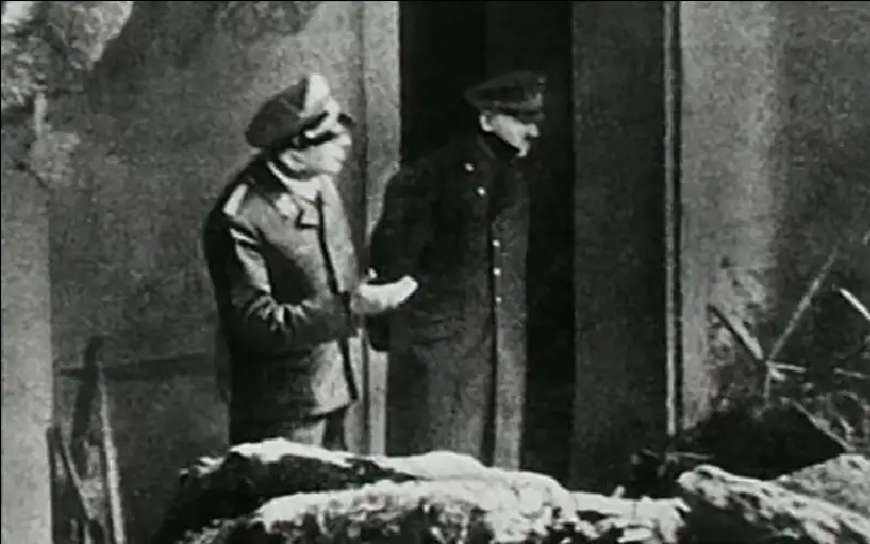 هكذا مات الزعيم هتلر.. روسيا تميط